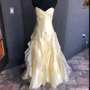 Jessica McClintock Strapless Dress